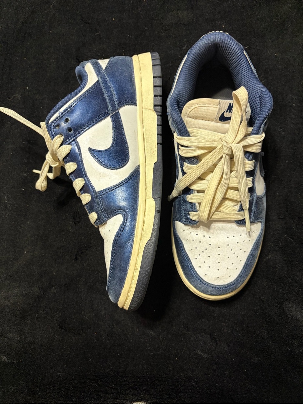 Nike Navy Blue and Cream Low-Top Sneakers